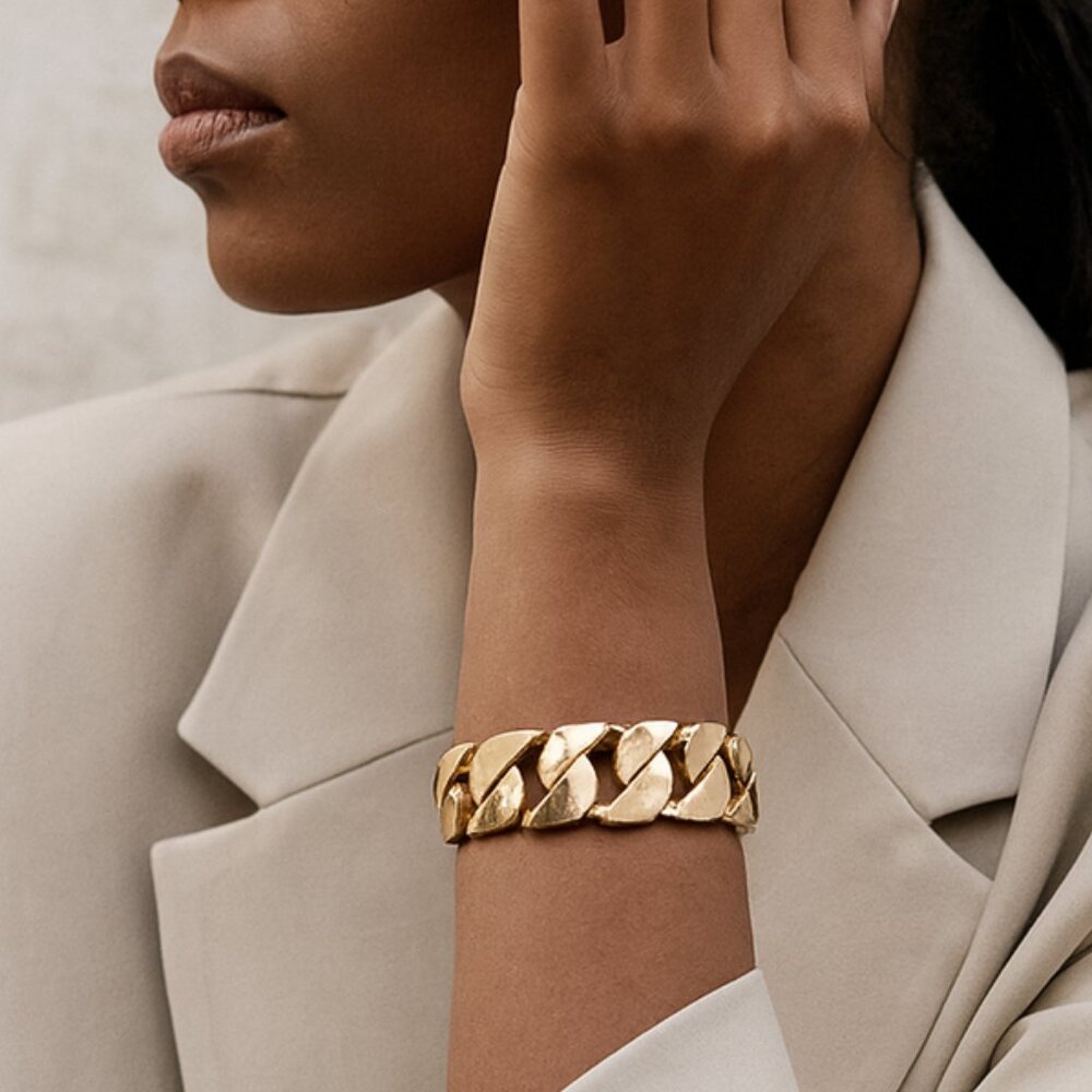 Bold Cuban Link Bracelet Gold Tone 1 Inch Wide Statement Piece New